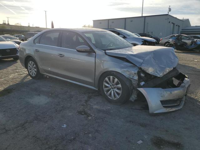1VWAP7A36CC028466 - 2012 VOLKSWAGEN PASSAT S SILVER photo 4
