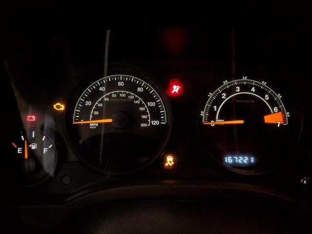 1C4NJDBB7GD626690 - 2016 JEEP COMPASS SPORT WHITE photo 9