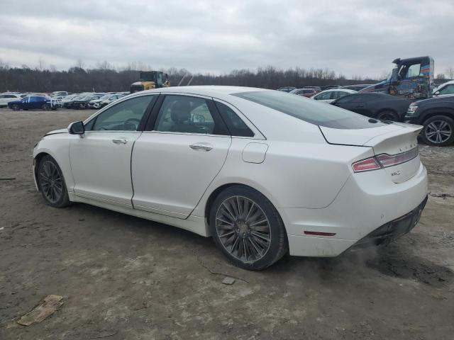 3LN6L2J90GR618452 - 2016 LINCOLN MKZ WHITE photo 2