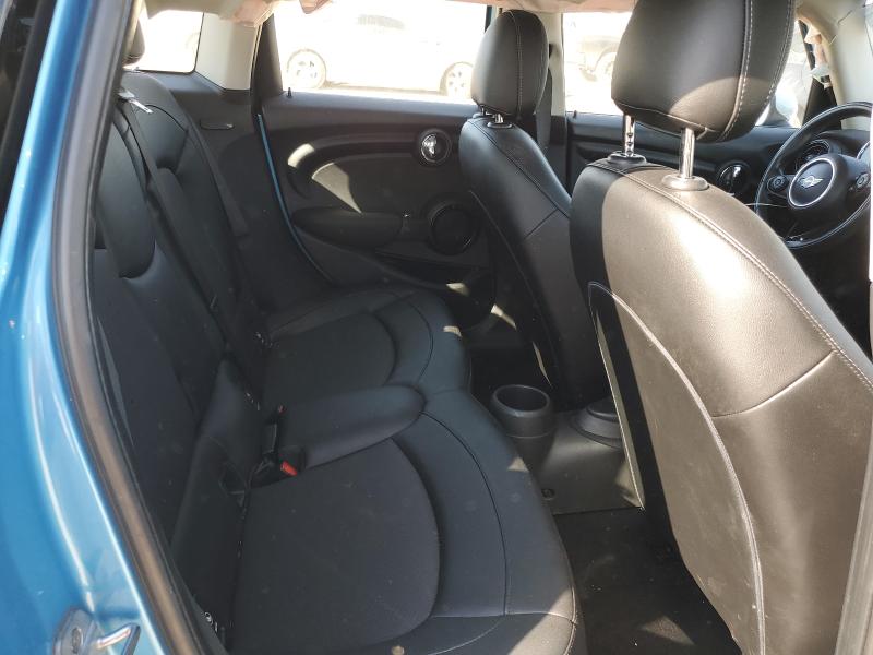 WMWXU1C51J2F79229 - 2018 MINI COOPER BLUE photo 10