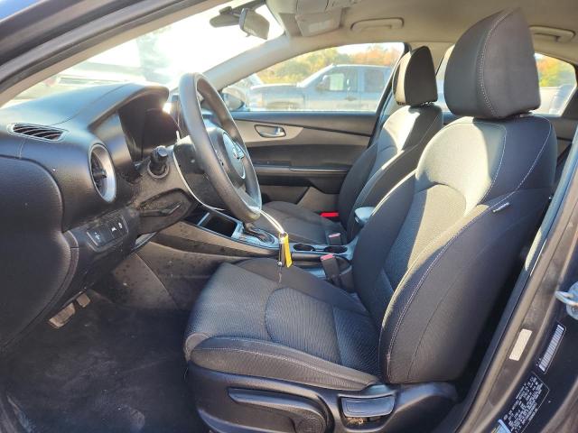 3KPF24AD3KE098951 - 2019 KIA FORTE FE ნაცრისფერი ფოტო 7