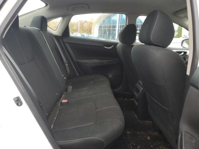 3N1AB7AP6JY310084 - 2018 NISSAN SENTRA S Blanc photo 10