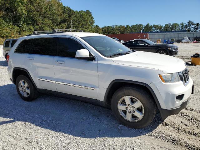 1C4RJFAG3DC513203 - 2013 JEEP GRAND CHER LAREDO WHITE photo 4