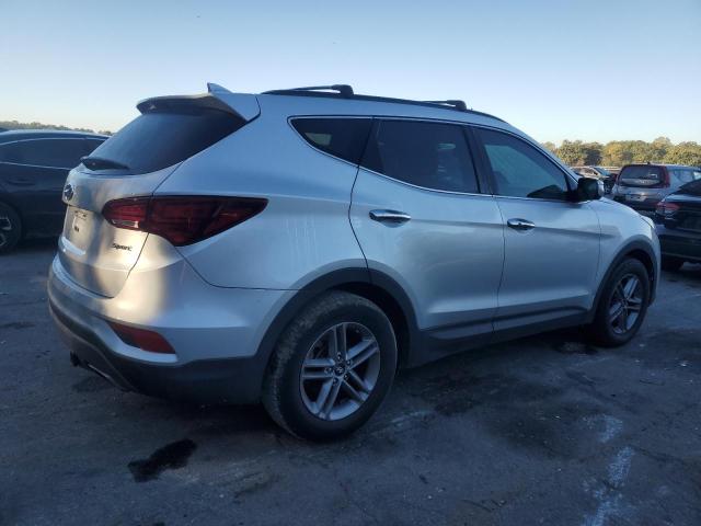 5XYZU3LB6JG555881 - 2018 HYUNDAI SANTA FE SPORT Күміс фото 3