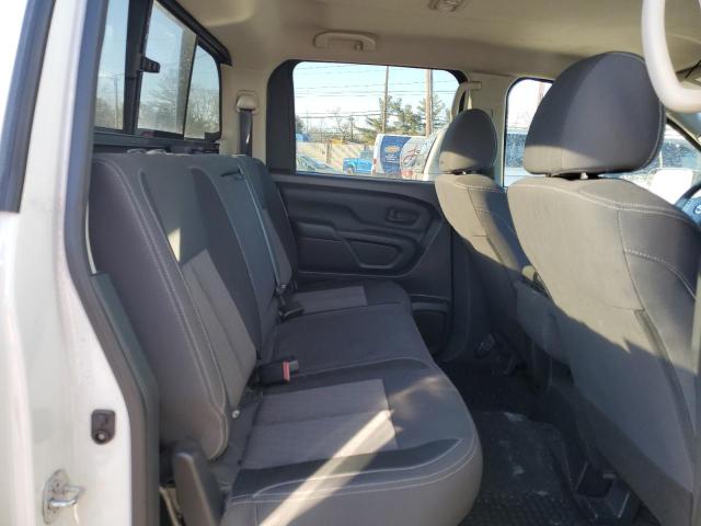 1N6AA1EC9NN107095 - 2022 NISSAN TITAN S WHITE photo 10