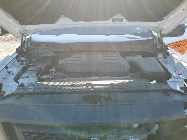 1N6AA1EC9NN107095 - 2022 NISSAN TITAN S WHITE photo 11
