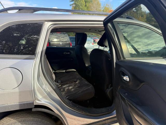 1C4PJMCS7FW719705 - 2015 JEEP CHEROKEE LATITUDE 灰色 照片 6