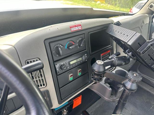 1HTJSSKH6DH202669 - 2013 INTERNATIONAL TERRASTAR WHITE photo 9