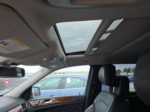 4JGDF7CE4DA109766 - 2013 MERCEDES-BENZ GL 450 4MATIC GRAY photo 12