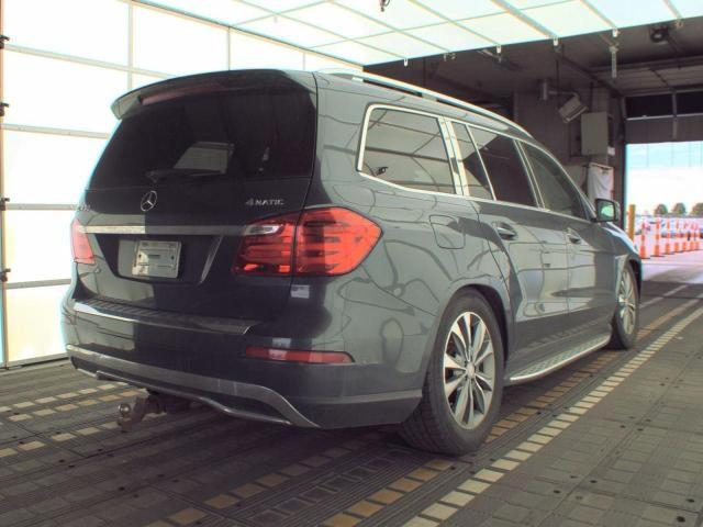 4JGDF7CE4DA109766 - 2013 MERCEDES-BENZ GL 450 4MATIC GRAY photo 4
