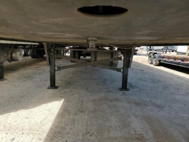 1UYVS2485FU407407 - 2015 UTILITY VS2RA თეთრი ფოტო 5