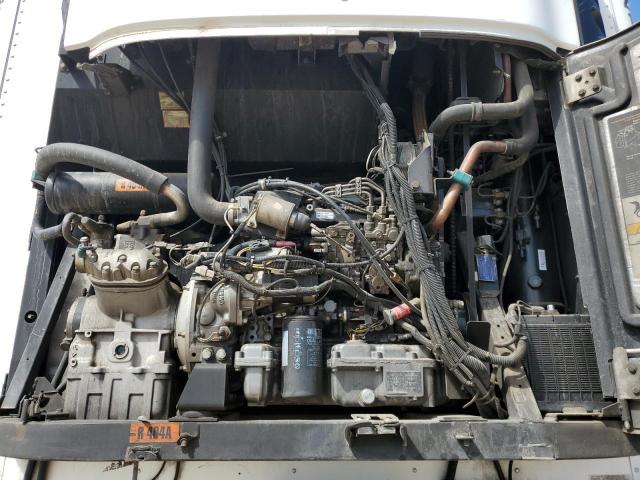 1UYVS2485FU407407 - 2015 UTILITY VS2RA თეთრი ფოტო 7