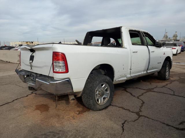 3C6UR5DL9NG436610 - 2022 RAM 2500 BIG HORN/LONE STAR WHITE photo 3