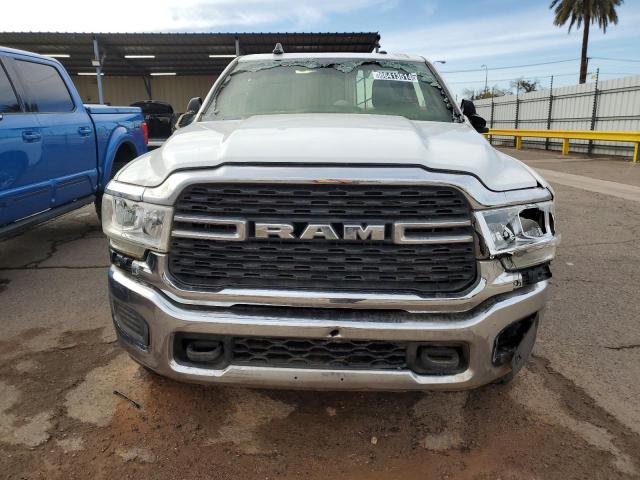 3C6UR5DL9NG436610 - 2022 RAM 2500 BIG HORN/LONE STAR WHITE photo 5