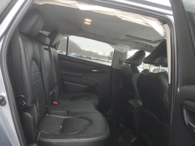 5TDGZRBH7NS161249 - 2022 TOYOTA HIGHLANDER XLE BLUE photo 11