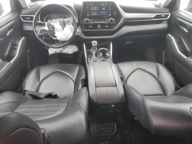 5TDGZRBH7NS161249 - 2022 TOYOTA HIGHLANDER XLE BLUE photo 8