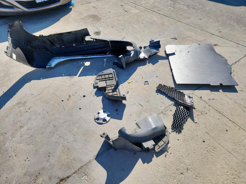 5N1AT2MT5KC745982 - 2019 NISSAN ROGUE S 白色 照片 13