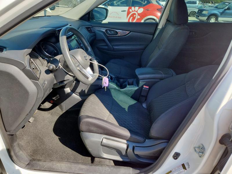 5N1AT2MT5KC745982 - 2019 NISSAN ROGUE S 白色 照片 7