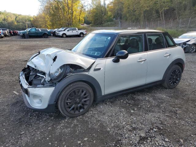 2019 MINI COOPER, 