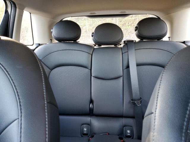 WMWXU1C50K2H74174 - 2019 MINI COOPER 银色 照片 10