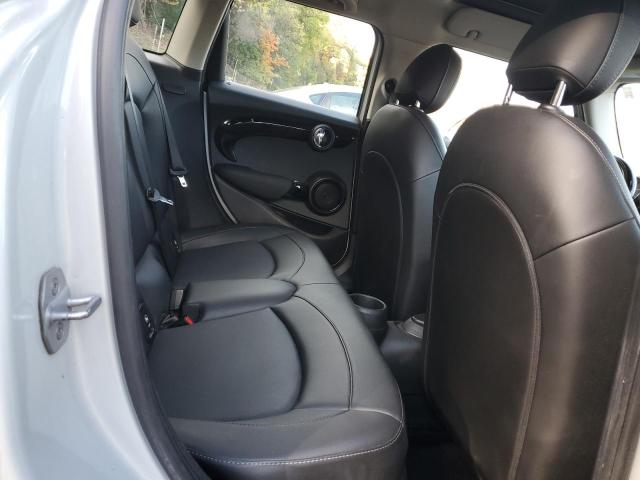 WMWXU1C50K2H74174 - 2019 MINI COOPER 银色 照片 11