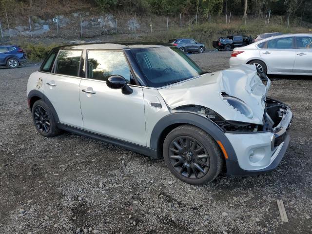 WMWXU1C50K2H74174 - 2019 MINI COOPER 银色 照片 4