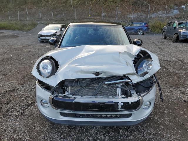 WMWXU1C50K2H74174 - 2019 MINI COOPER 银色 照片 5