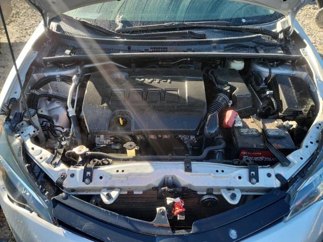 5YFBURHE1JP803070 - 2018 TOYOTA COROLLA L SILVER photo 11