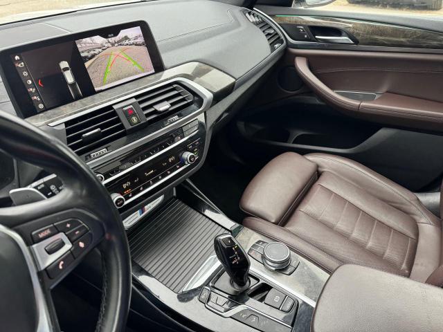 5UXTS3C5XJ0Z02204 - 2018 BMW X3 XDRIVEM40I WHITE photo 10