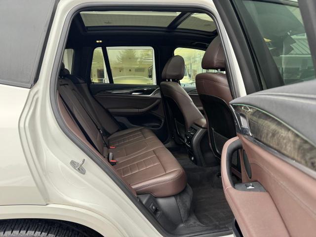5UXTS3C5XJ0Z02204 - 2018 BMW X3 XDRIVEM40I WHITE photo 6