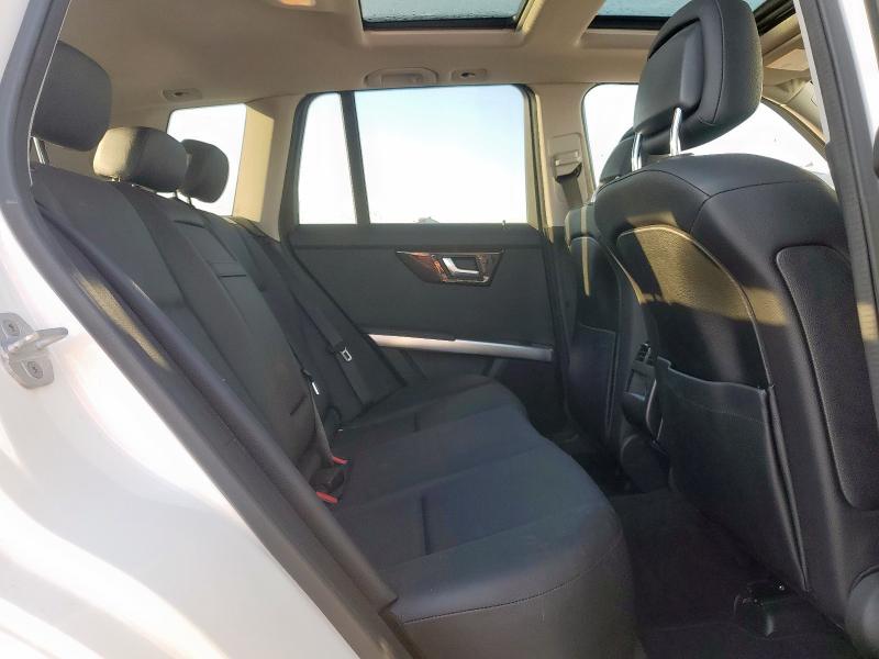 WDCGG5HB5FG417945 - 2015 MERCEDES-BENZ GLK 350 WHITE photo 11