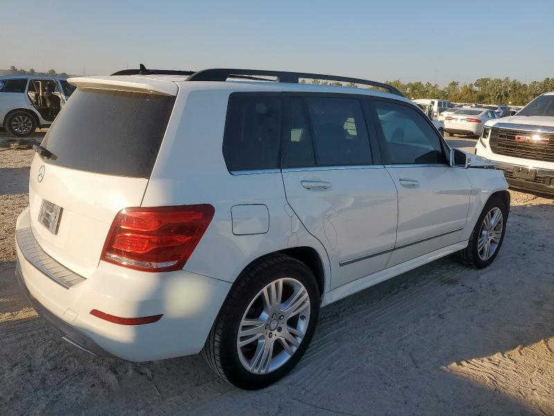WDCGG5HB5FG417945 - 2015 MERCEDES-BENZ GLK 350 WHITE photo 3