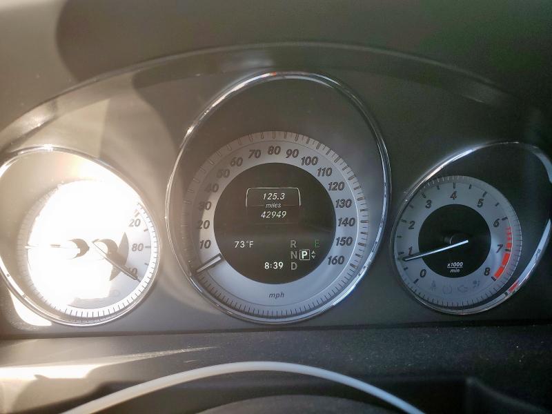 WDCGG5HB5FG417945 - 2015 MERCEDES-BENZ GLK 350 WHITE photo 9