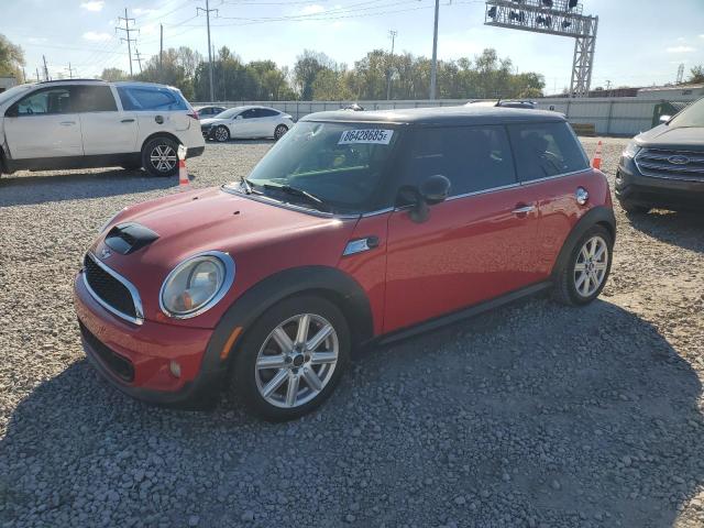 2013 MINI COOPER S, 