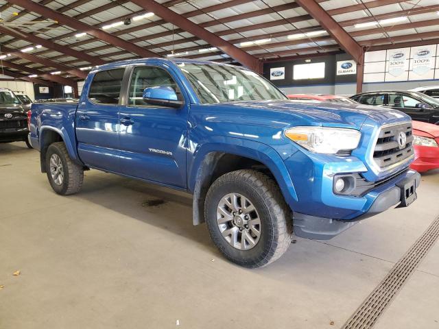 3TMCZ5AN5HM087669 - 2017 TOYT TACOMA DOUBLE CAB BLUE photo 4