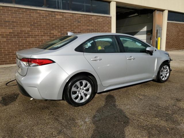 5YFB4MDE6RP101024 - 2024 TOYOTA COROLLA LE 银色 照片 3