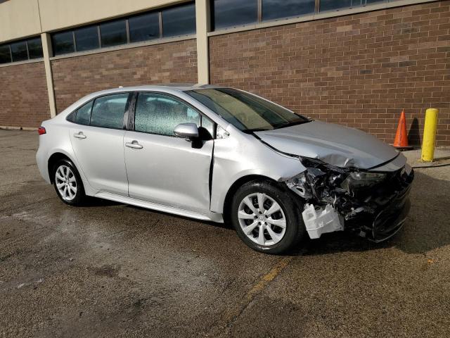 5YFB4MDE6RP101024 - 2024 TOYOTA COROLLA LE 银色 照片 4