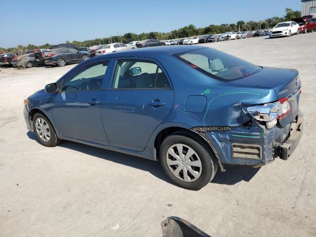 5YFBU4EE4DP186565 - 2013 TOYOTA COROLLA BASE أزرق صورة 2