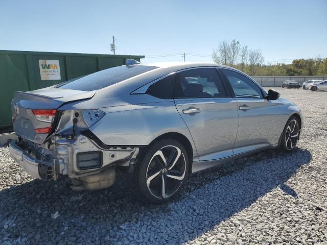 1HGCV1F38JA097323 - 2018 HONDA ACCORD SPORT SILVER photo 3