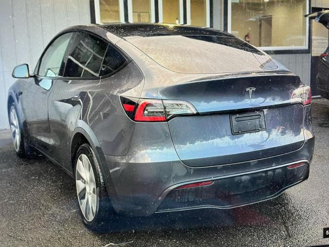 5YJYGDED6MF106087 - 2021 TESLA MODEL Y 灰色 照片 3