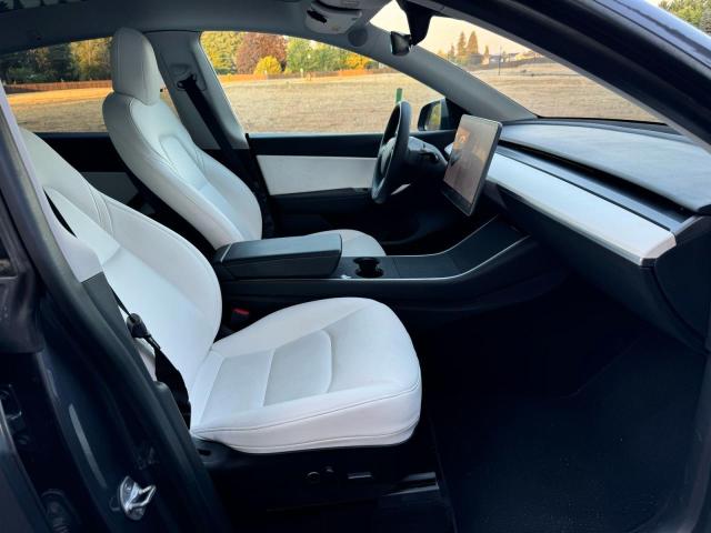 5YJYGDED6MF106087 - 2021 TESLA MODEL Y 灰色 照片 5