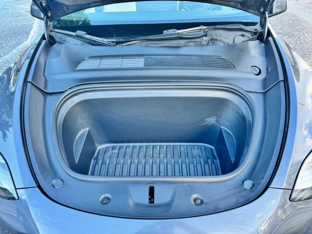 5YJYGDED6MF106087 - 2021 TESLA MODEL Y 灰色 照片 7