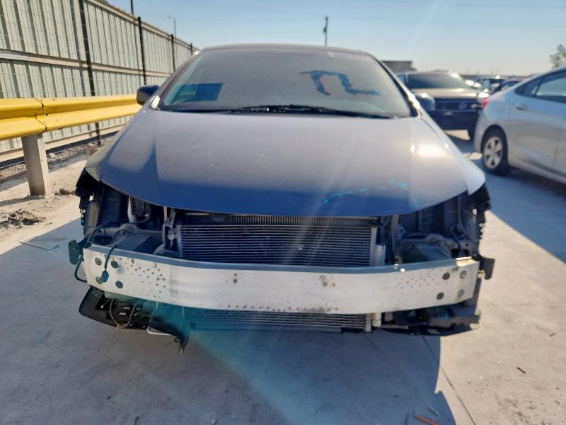 2HGFB2F54CH606602 - 2012 HONDA CIVIC LX ნაცრისფერი ფოტო 5