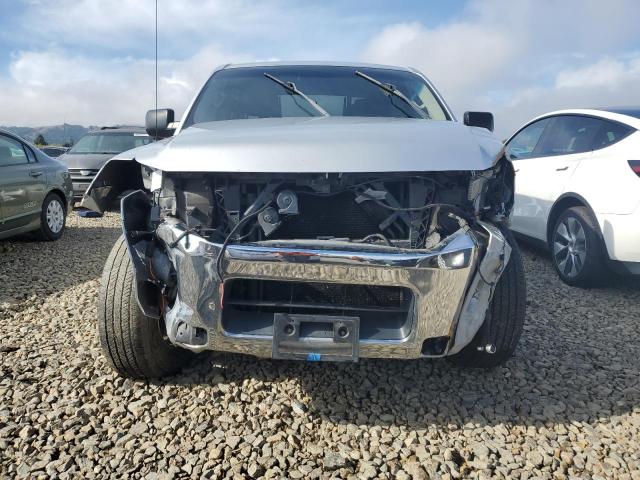 1N6AA0EDXCN322310 - 2012 NISSAN TITAN S Silber Foto 5