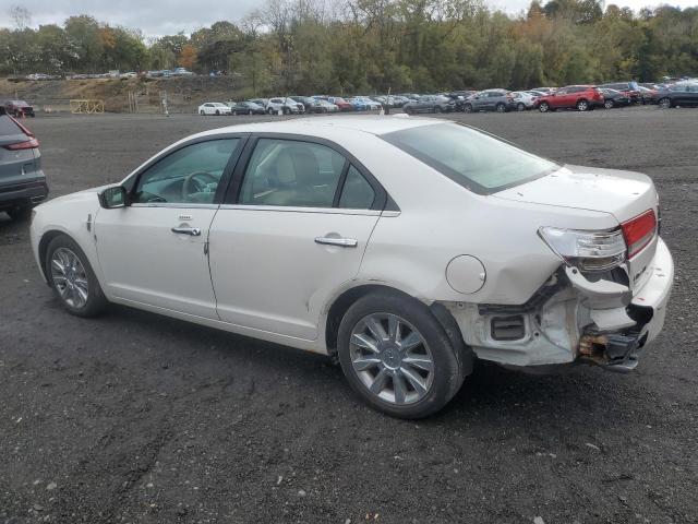 3LNHL2JC8CR807834 - 2012 LINCOLN MKZ WHITE photo 2