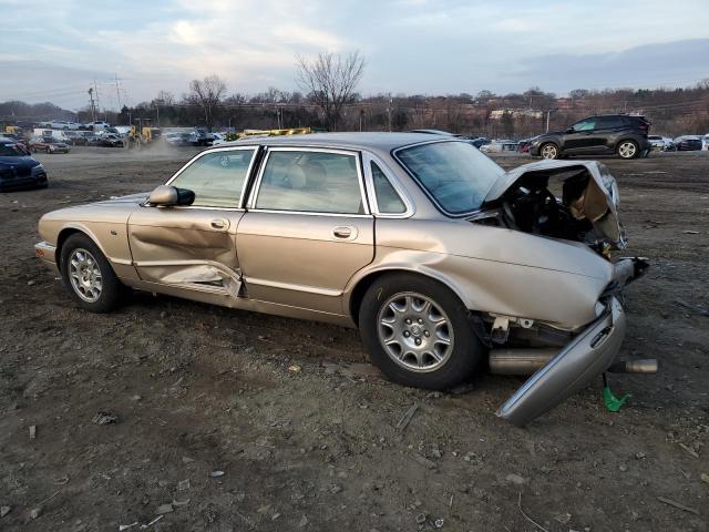 SAJDA14C82LF48116 - 2002 JAGUAR XJ8 GOLD photo 2
