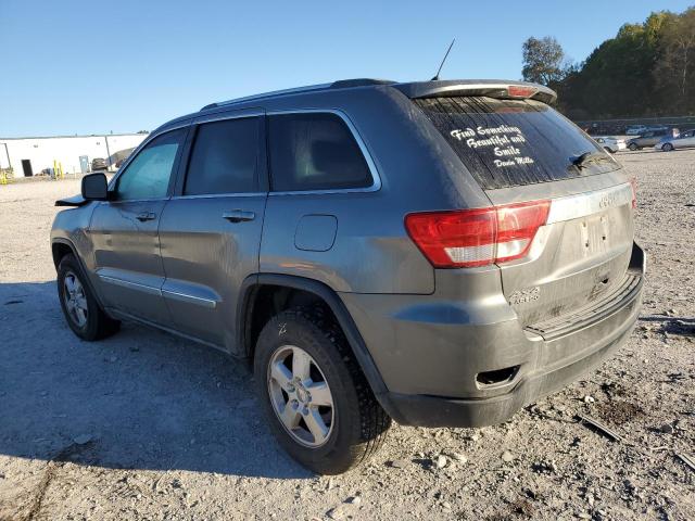 1J4RR4GG8BC589334 - 2011 JEEP GRAND CHER LAREDO GRAY photo 2