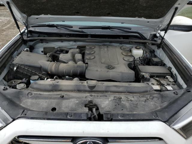 JTEMU5JR6R6285793 - 2024 TOYOTA 4RUNNER SR5/SR5 PREMIUM Սպիտակ լուսանկար 12