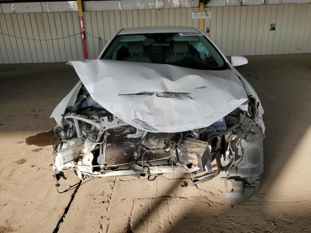 2T1BURHE9JC969322 - 2018 TOYOTA COROLLA L WHITE photo 5