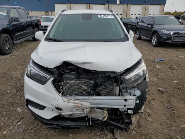 KL4CJASB7LB068264 - 2020 BUICK ENCORE PREFERRED WHITE photo 5
